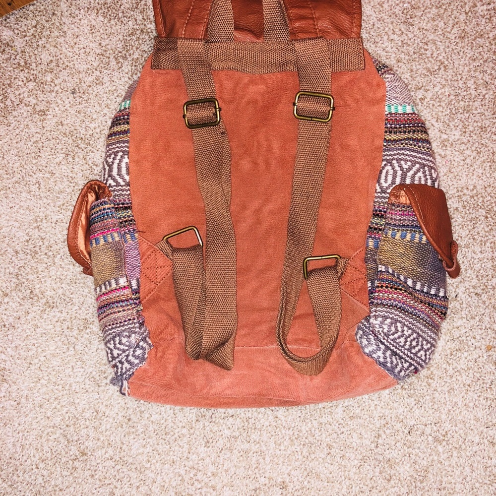 Backpack - Picture 2 of 3
